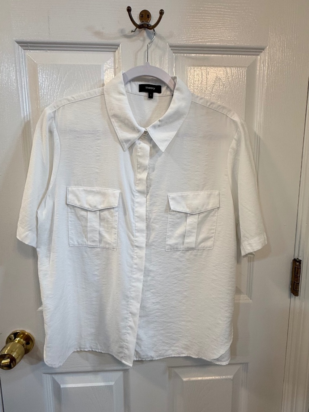 Theory white short sleeve crop shirt